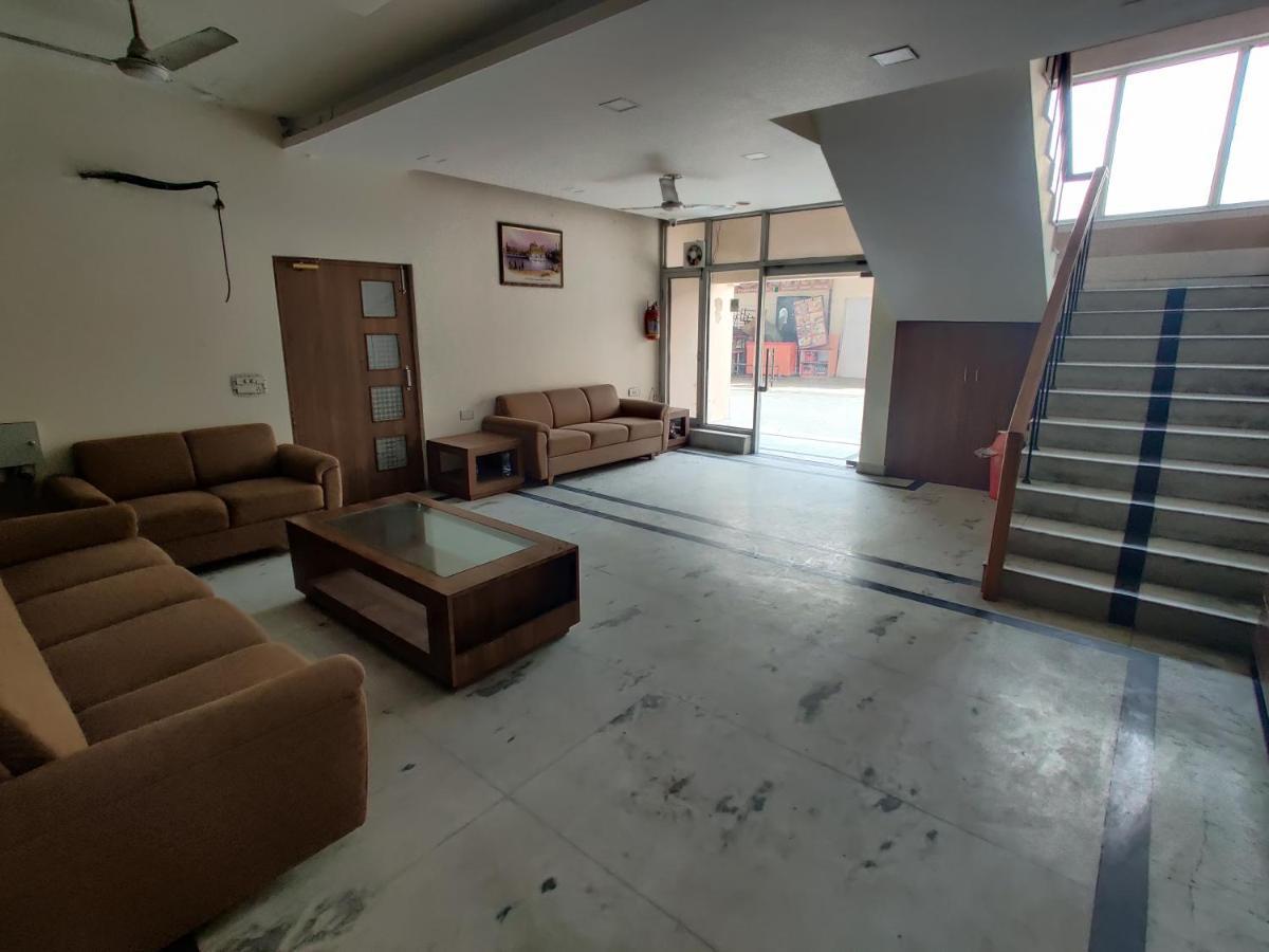 Raj Darbar - 10 Meter From Golden Temple Hotel Amritsar Luaran gambar